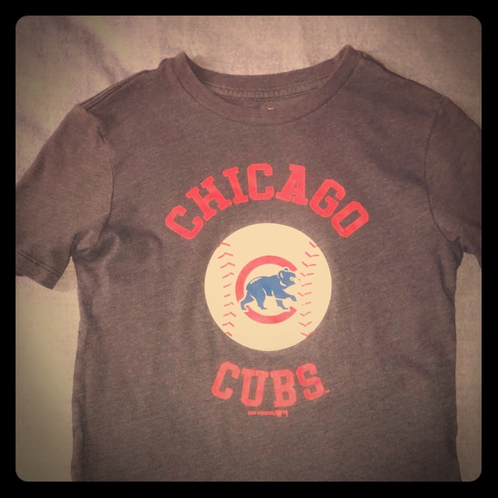 Boys Chicago Cubs tee shirt
